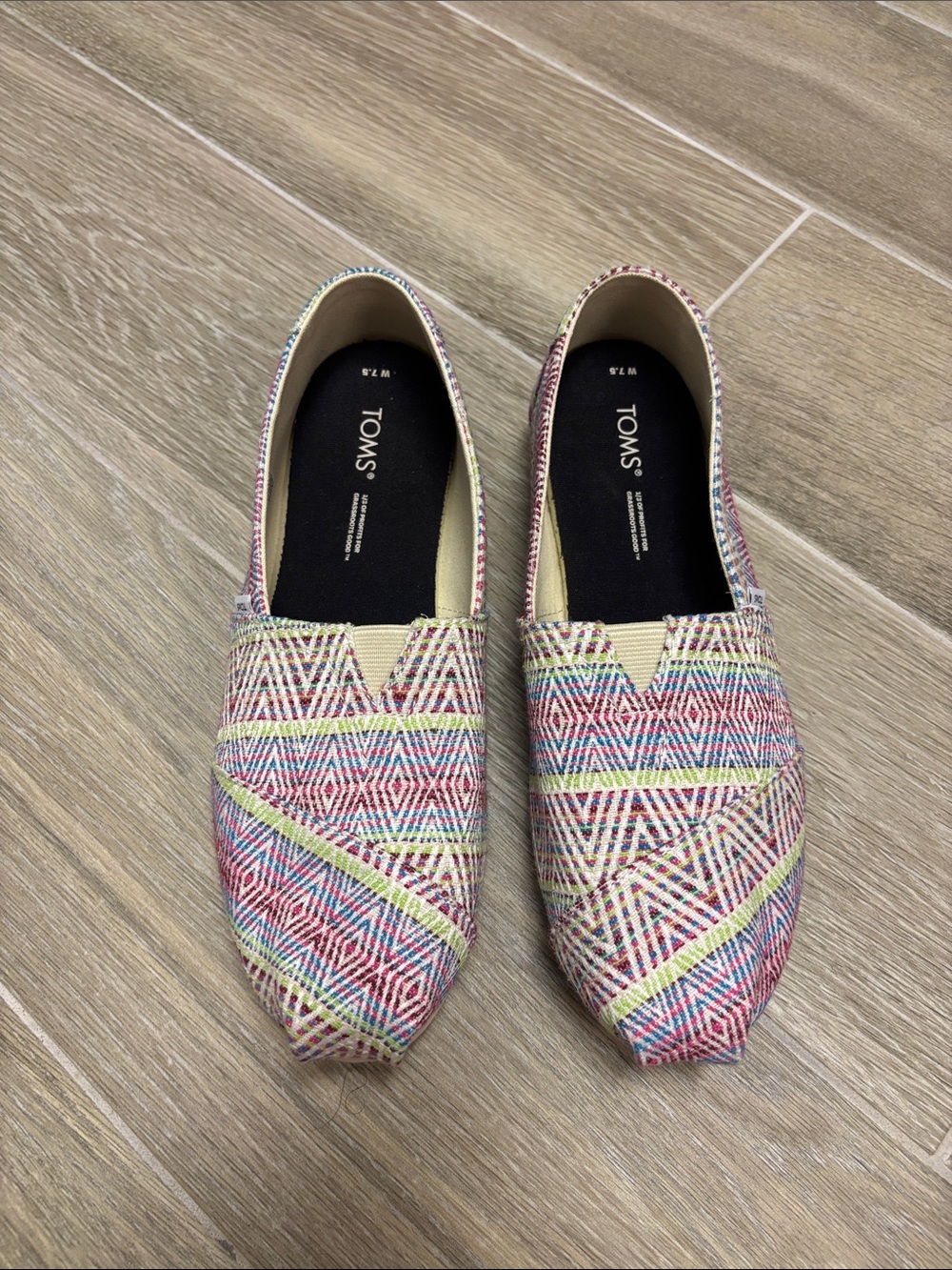 TOMS Alpargata Slip On Flats Size 7.5
